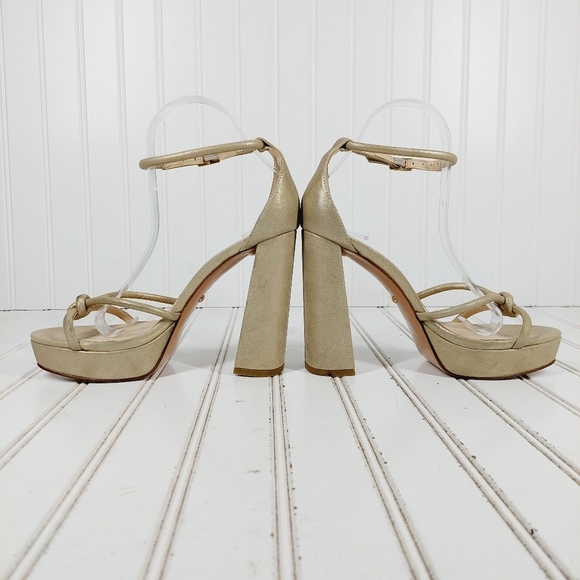 NEW Pelle Moda Gilian Platform Cream Buckle Ankle Strap High Sandal Heels K434 - Picture 7 of 15